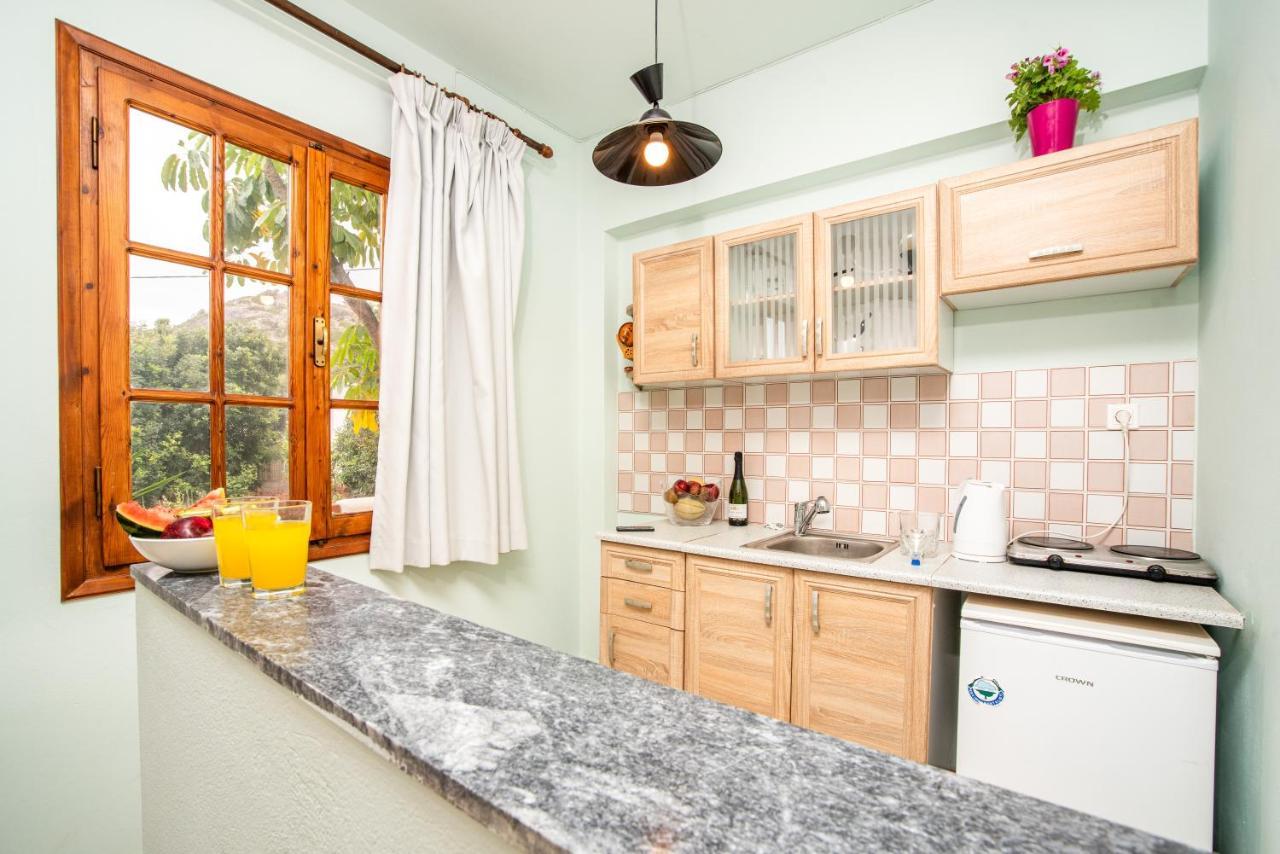 Alexandra Apartments สตาลิดา ภายนอก รูปภาพ