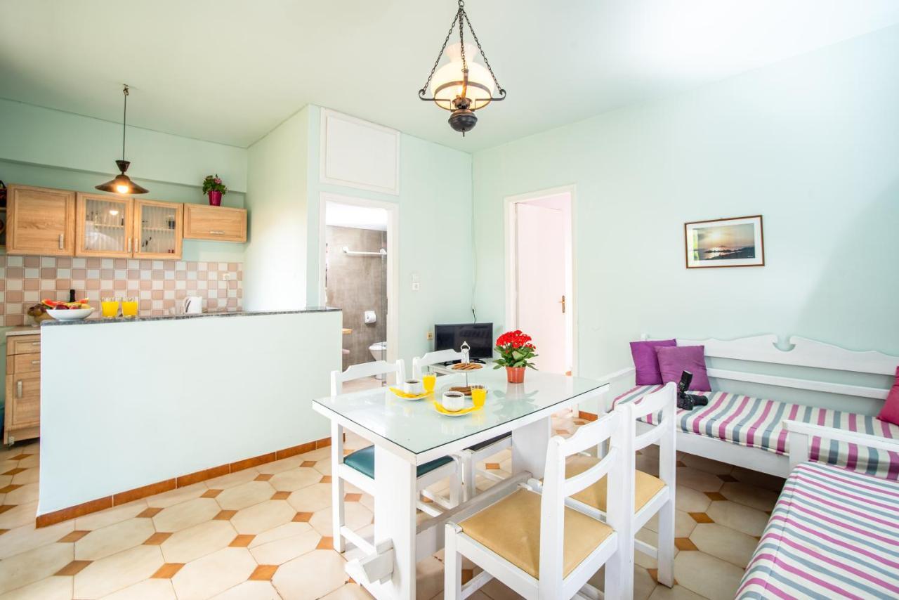 Alexandra Apartments สตาลิดา ภายนอก รูปภาพ