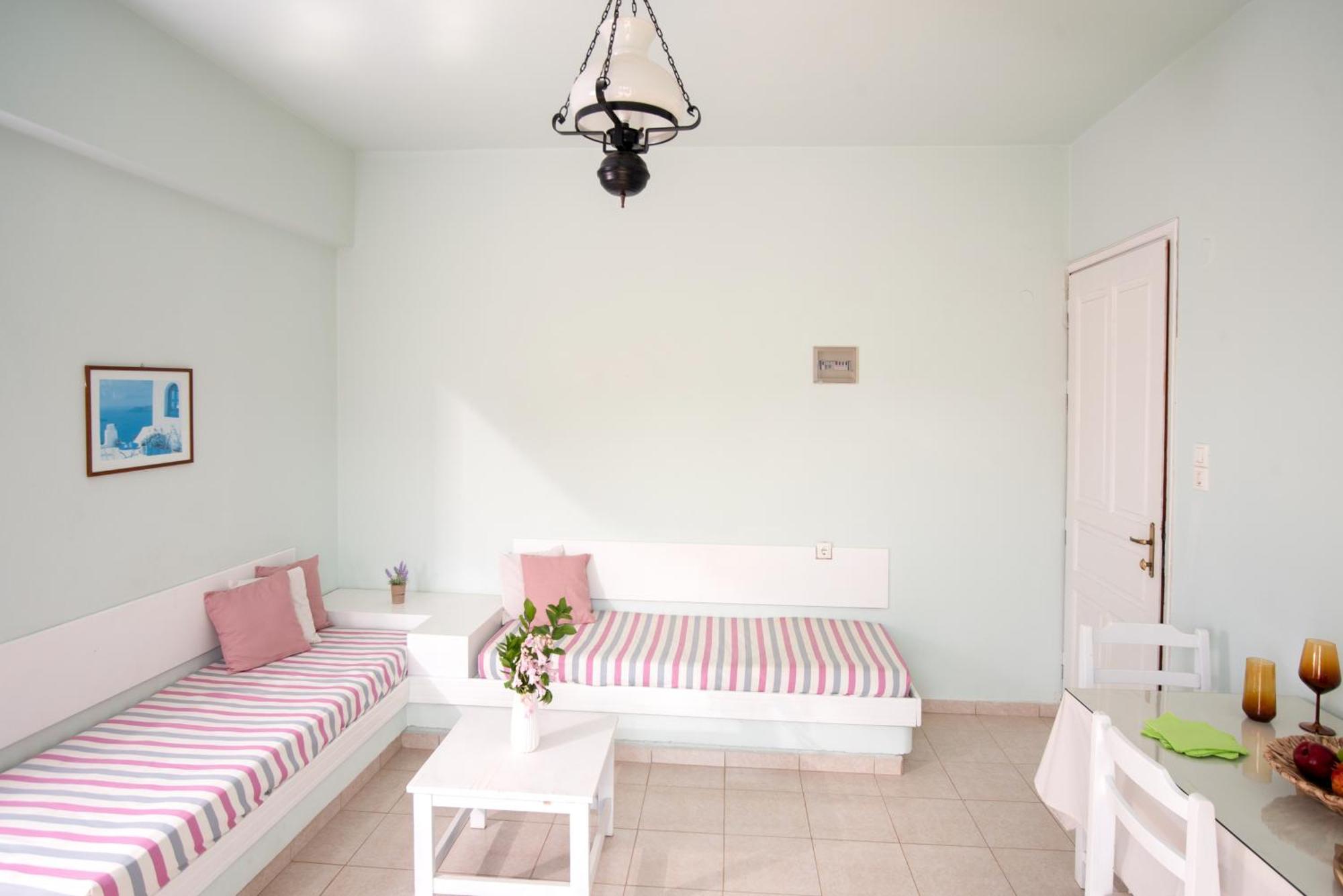 Alexandra Apartments สตาลิดา ภายนอก รูปภาพ